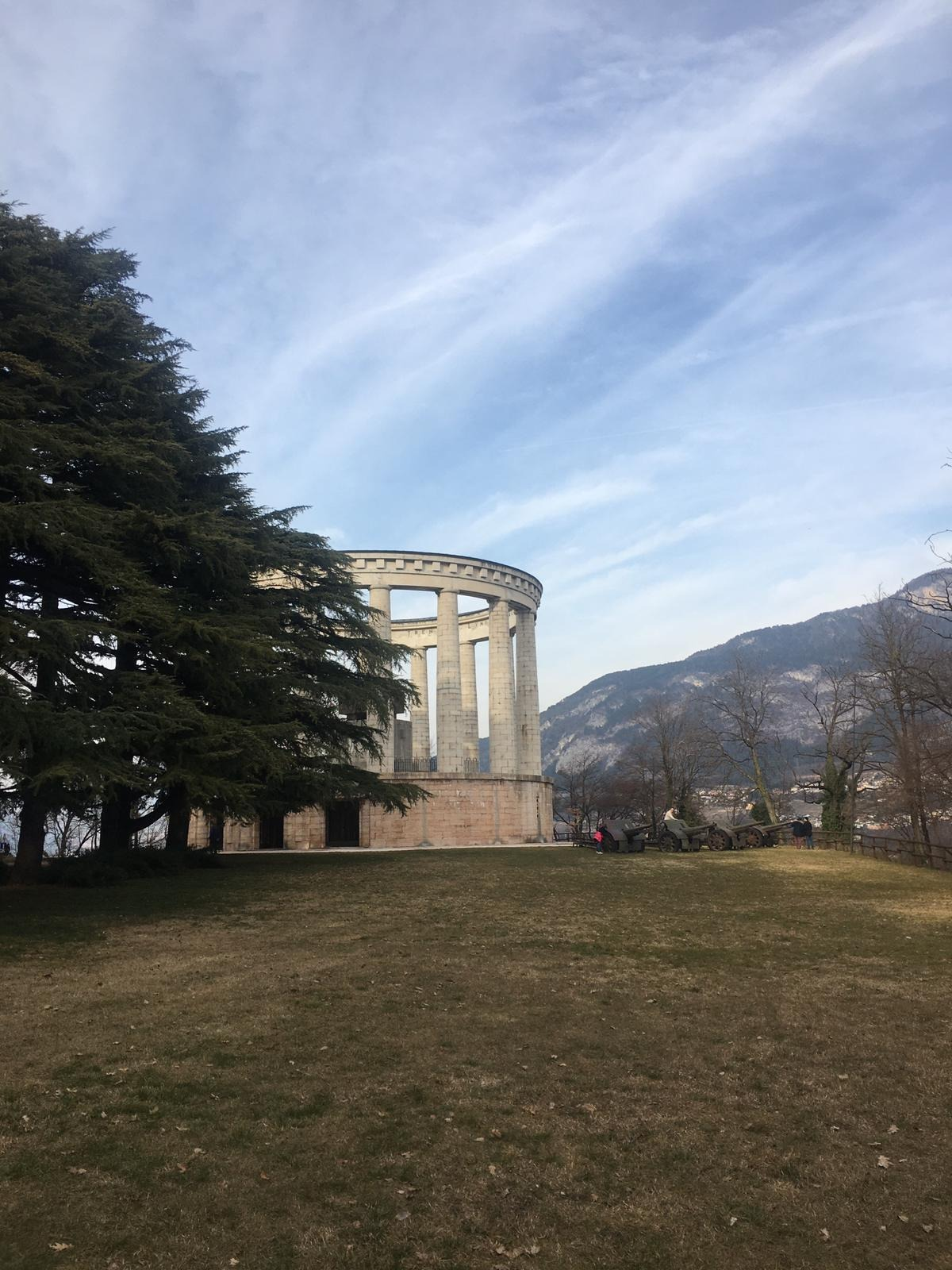 Doss Trento -  Mausoleo de Cesare Battisti 2 